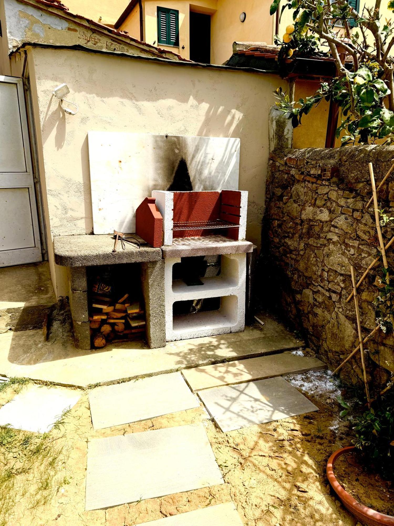 Ciliegia Di Lari - Attico Villa Exterior photo
